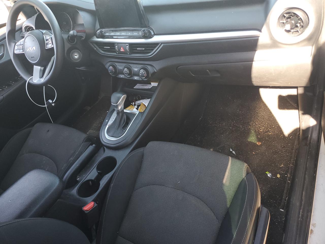 2023 Kia Forte Lx VIN: 3KPF24AD2PE558883 Lot: 92454335