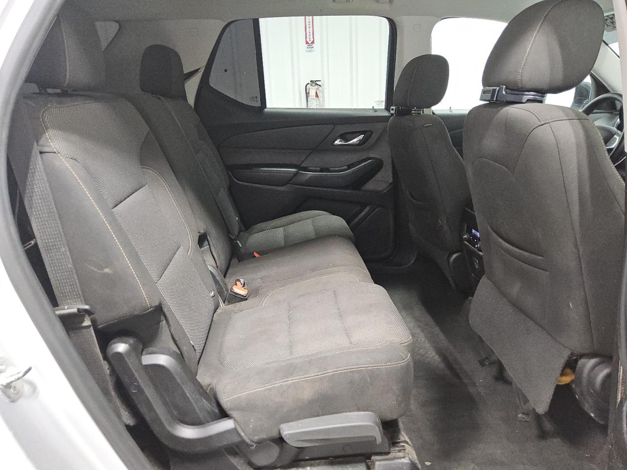 2019 Chevrolet Traverse Ls VIN: 1GNERFKW3KJ221290 Lot: 92646855