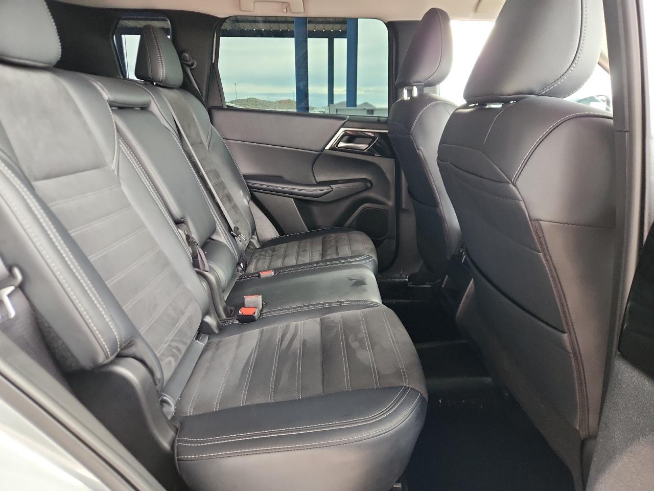 2024 Mitsubishi Outlander Se VIN: JA4J3VA85RZ056418 Lot: 93488945