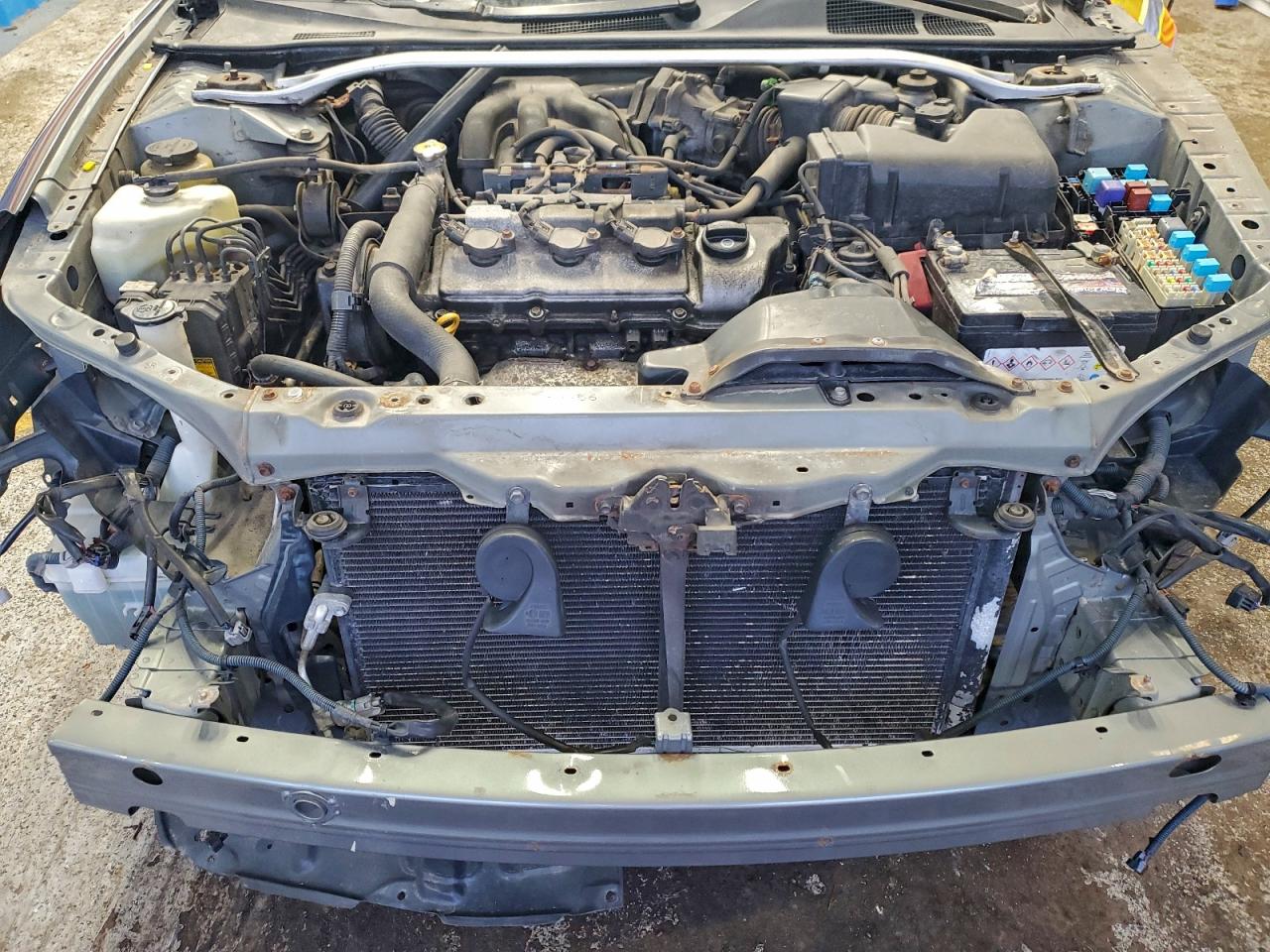 2004 Lexus Es 330 VIN: JTHBA30G645001472 Lot: 94423415