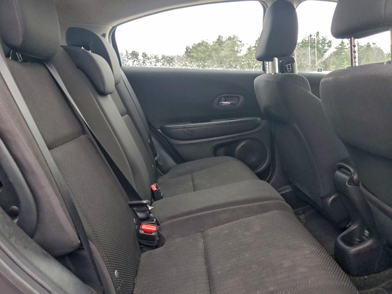 2016 Honda Hr-V Lx VIN: 3CZRU6H32GM764415 Lot: 94507535