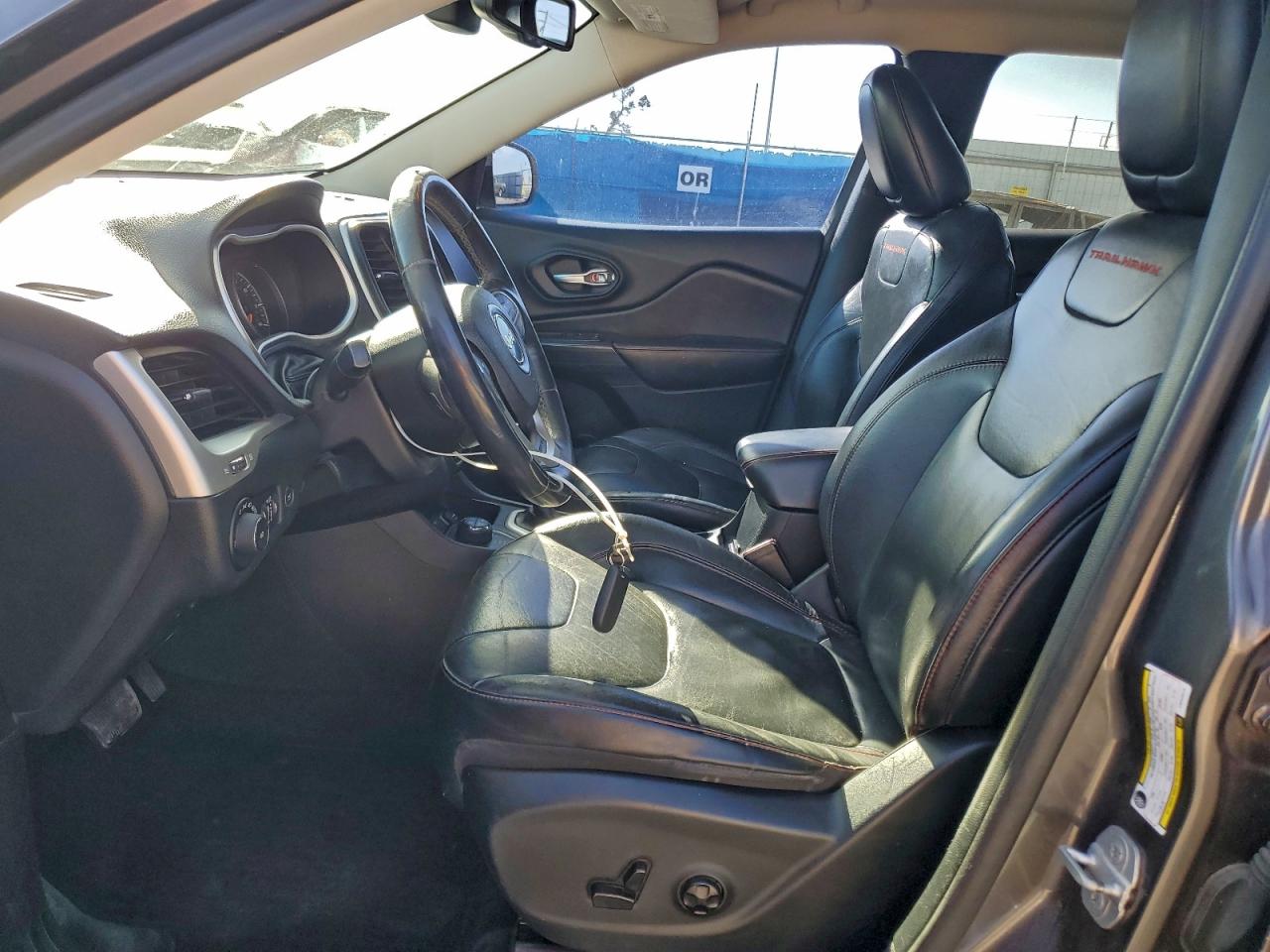 2015 Jeep Cherokee Trailhawk VIN: 1C4PJMBB7FW523474 Lot: 94057325