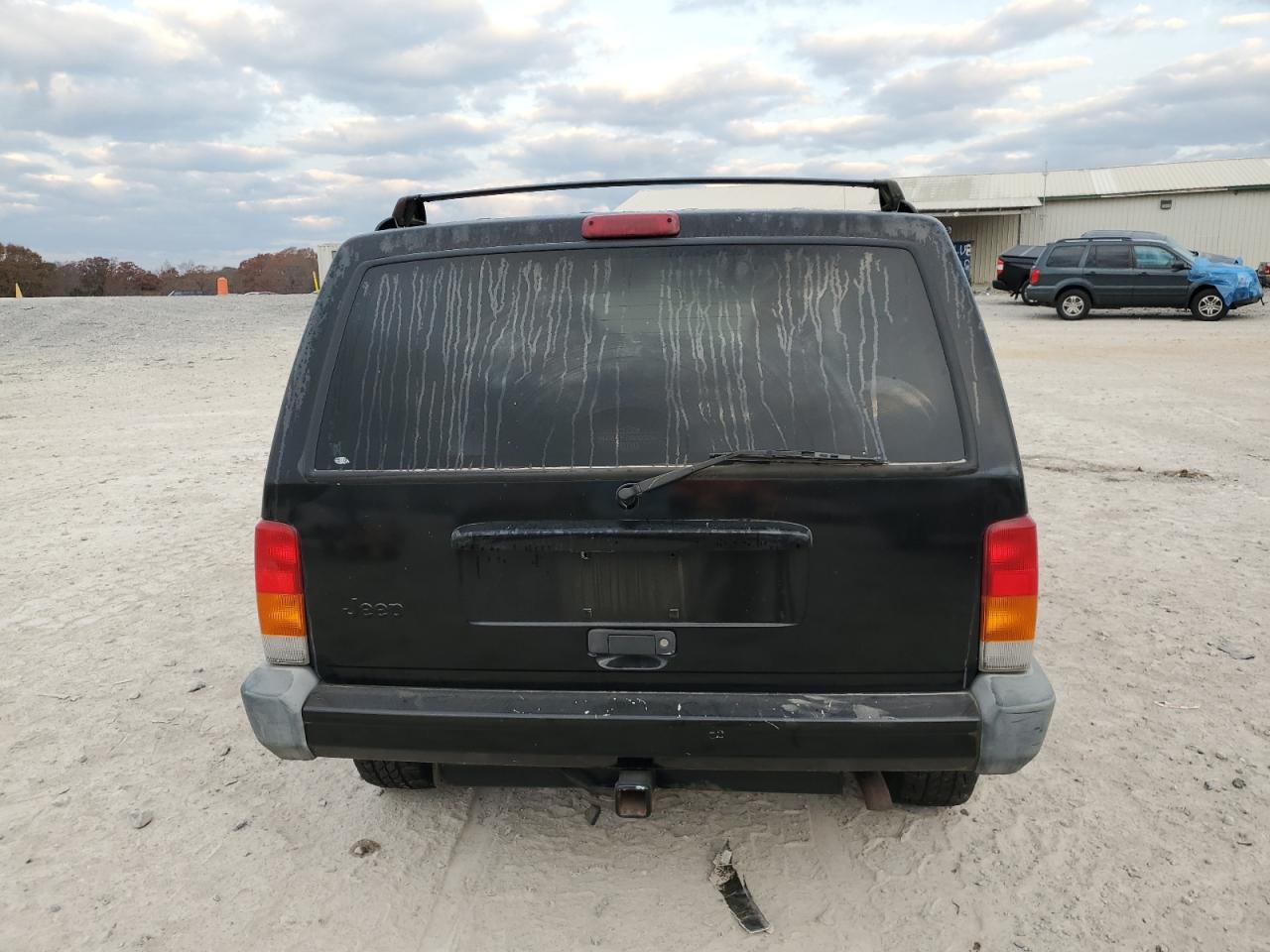 2001 Jeep Cherokee Sport VIN: 1J4FF48S21L502105 Lot: 92855015