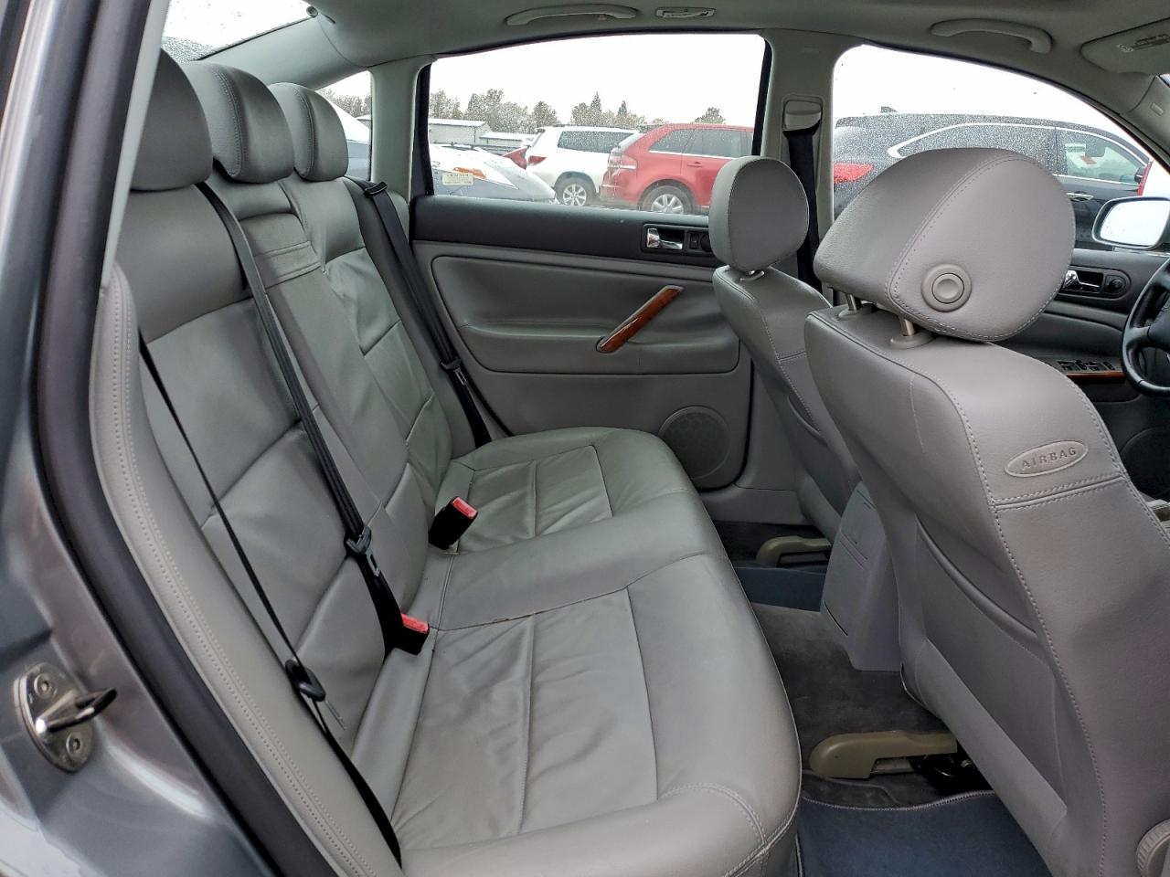 2004 Volkswagen Passat Glx VIN: WVWRH63B84P057253 Lot: 93678265