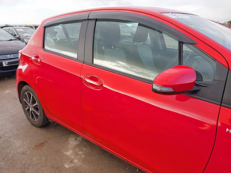 2017 TOYOTA YARIS 1.5 HYBRID ICON TECH 5DR CVT