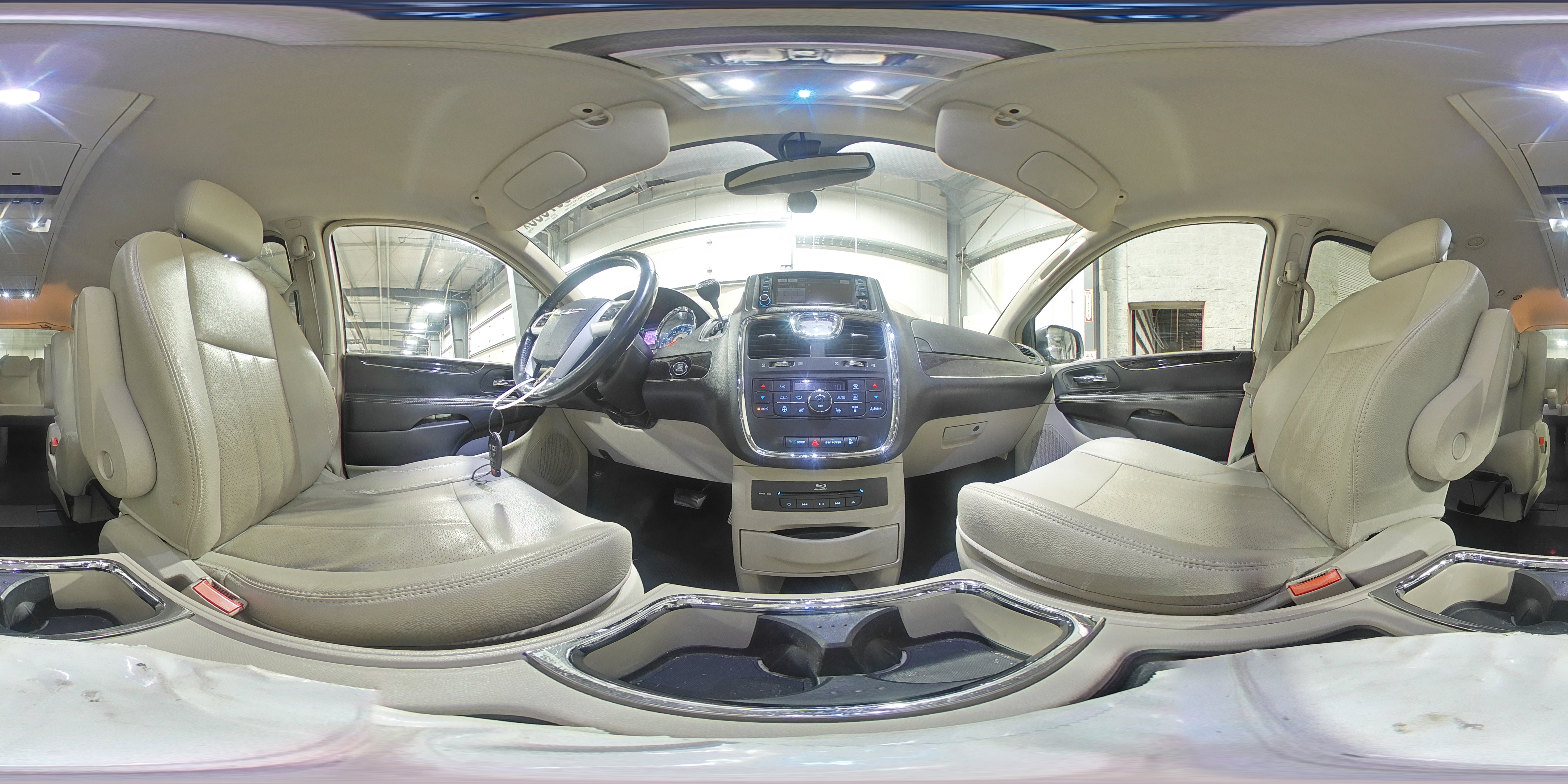 2015 Chrysler Town & Country Touring L VIN: 2C4RC1CG2FR507008 Lot: 92587335