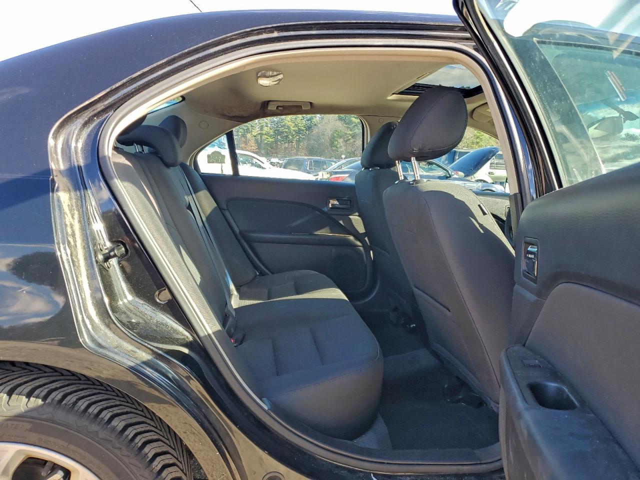 2012 Ford Fusion Se VIN: 3FAHP0HA8CR196002 Lot: 94125865