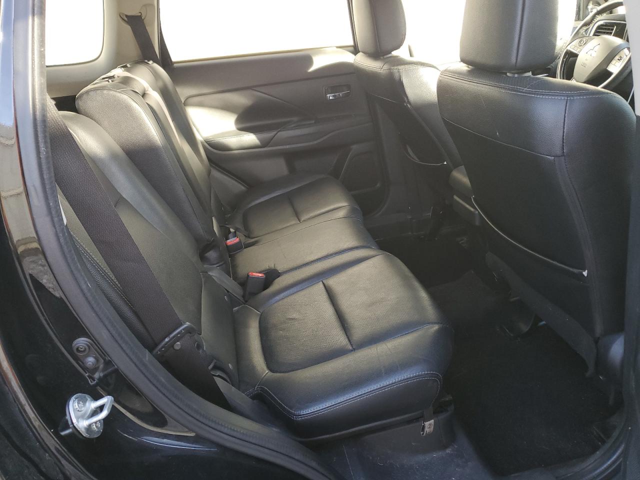 2017 Mitsubishi Outlander Se VIN: JA4AZ3A34HZ011105 Lot: 90357365