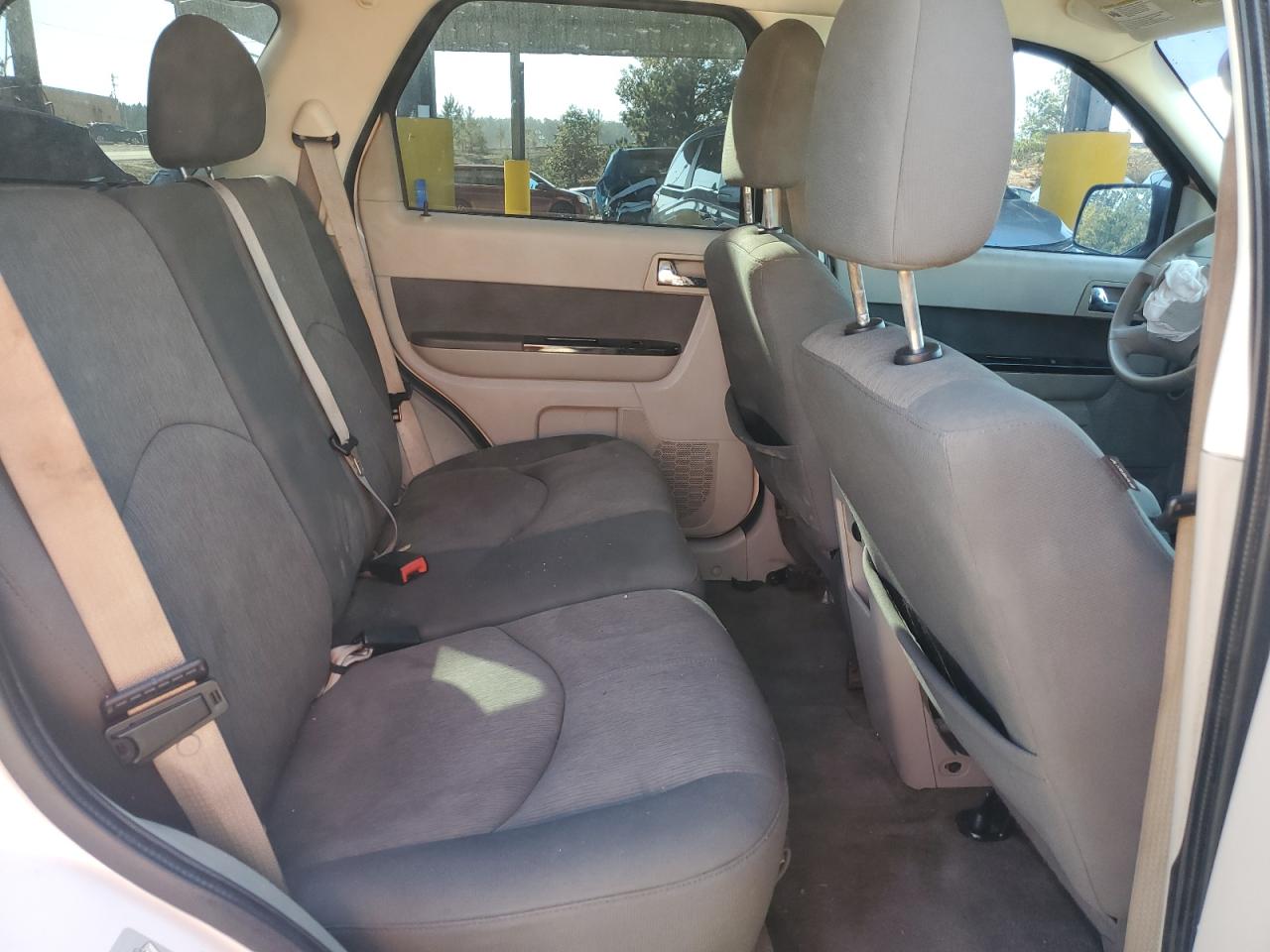 2010 Mazda Tribute I VIN: 4F2CY0C72AKM10013 Lot: 91422285