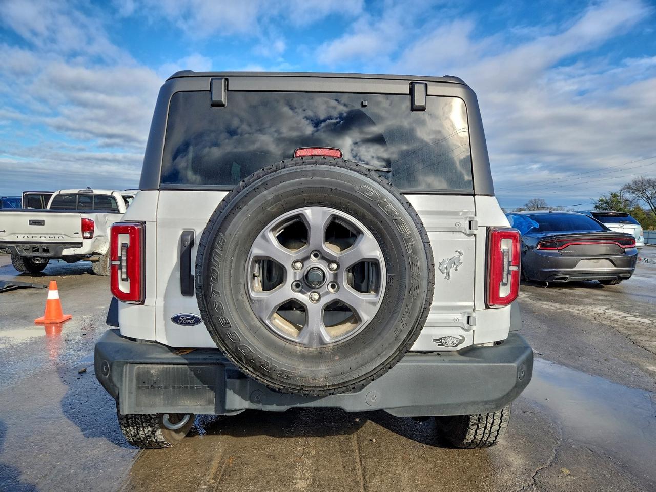 2023 Ford Bronco Base VIN: 1FMDE5AH0PLC15550 Lot: 93686365