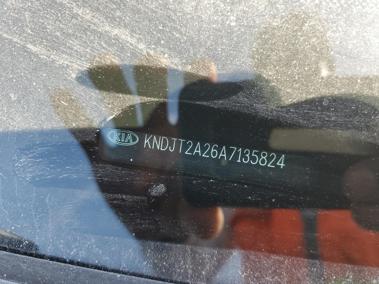 2010 Kia Soul + VIN: KNDJT2A26A7135824 Lot: 92671795