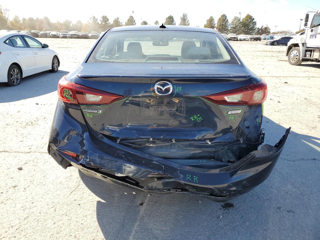 2015 Mazda 3 Grand Touring VIN: JM1BM1W34F1256424 Lot: 92276805