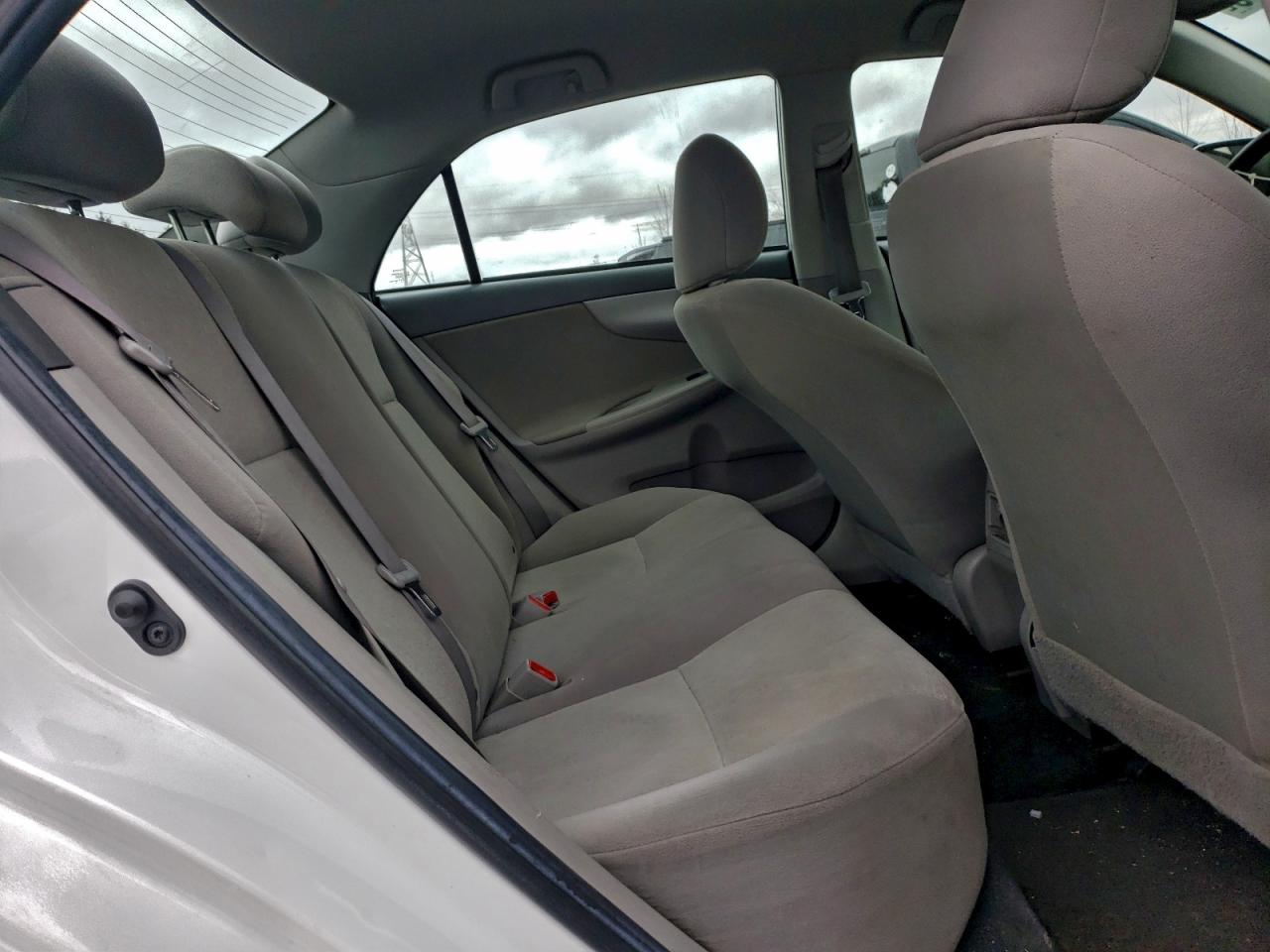 2009 Toyota Corolla Base VIN: 2T1BU40E79C140744 Lot: 94125255