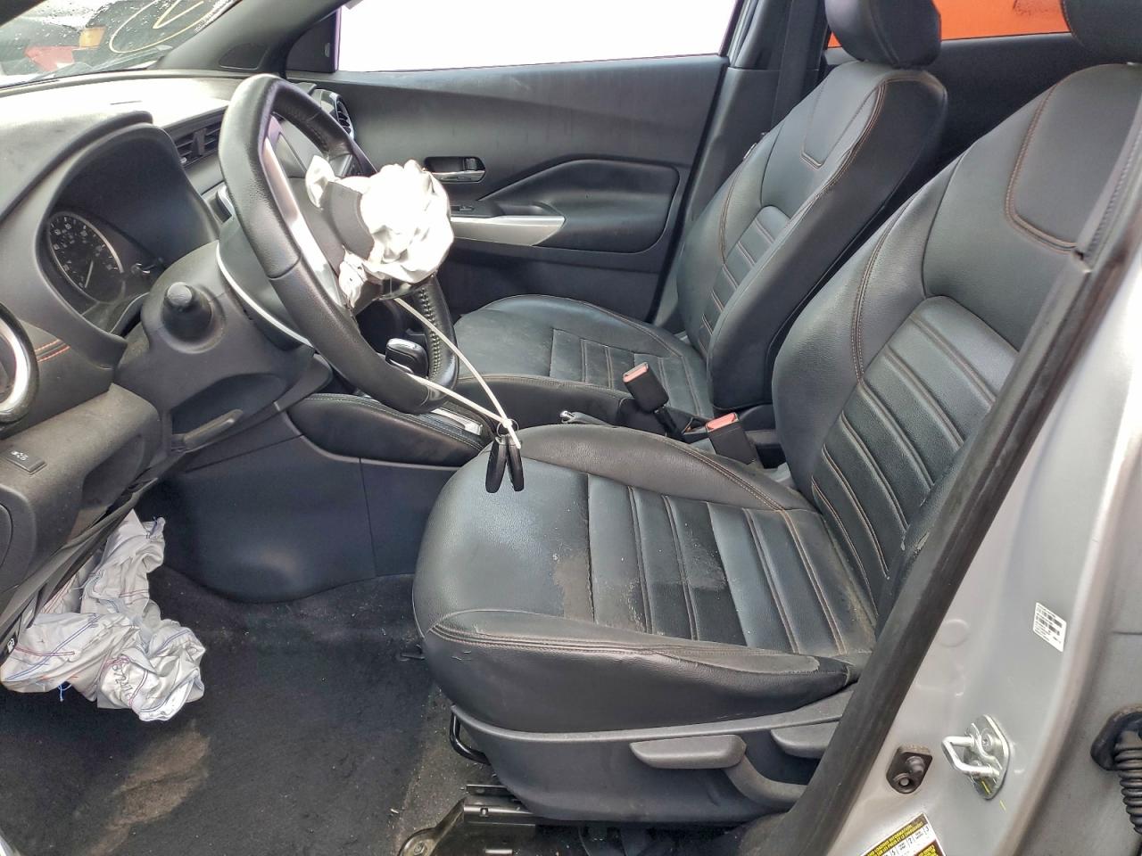 2019 Nissan Kicks S VIN: 3N1CP5CU5KL560173 Lot: 90753665