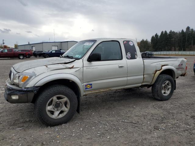 2004 Toyota Tacoma Xtracab