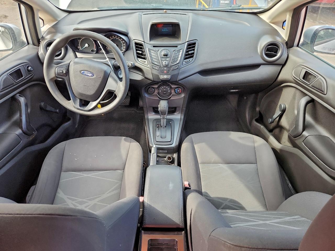 2015 Ford Fiesta S VIN: 3FADP4AJ7FM120627 Lot: 93705895