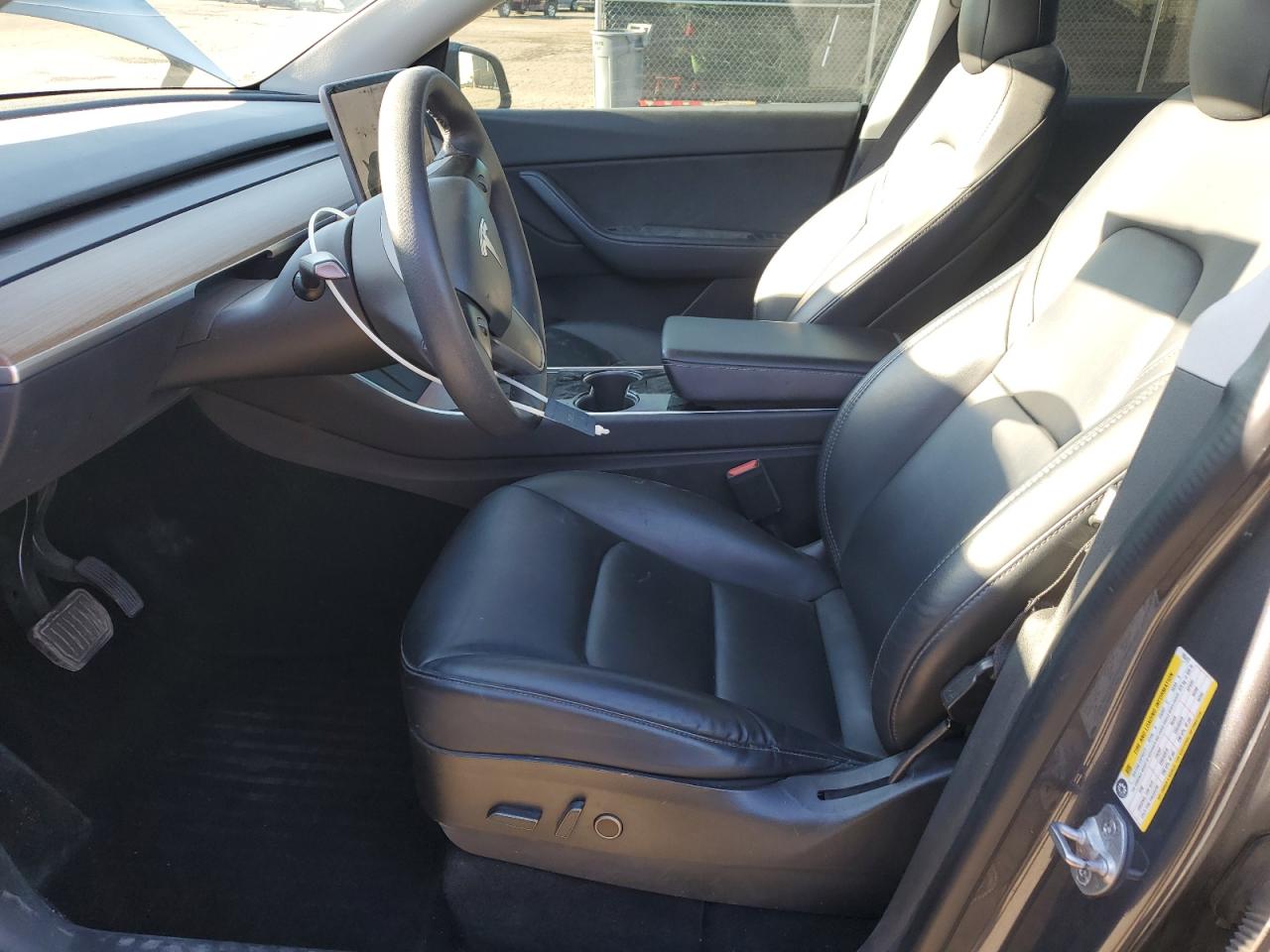 2021 Tesla Model Y VIN: 5YJYGDEE3MF105472 Lot: 91846505