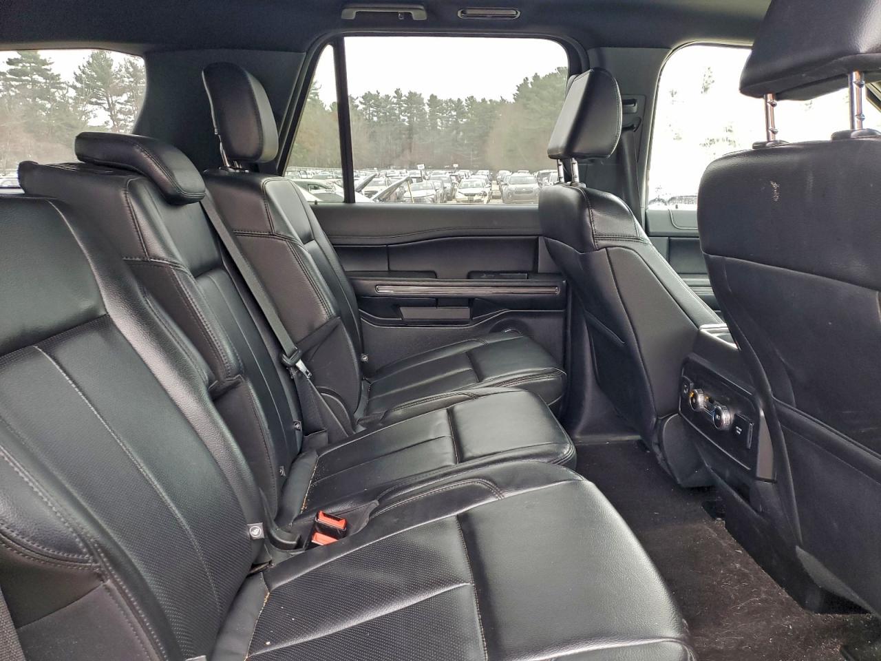 2021 Ford Expedition Xlt VIN: 1FMJU1JT1MEA03114 Lot: 93269355