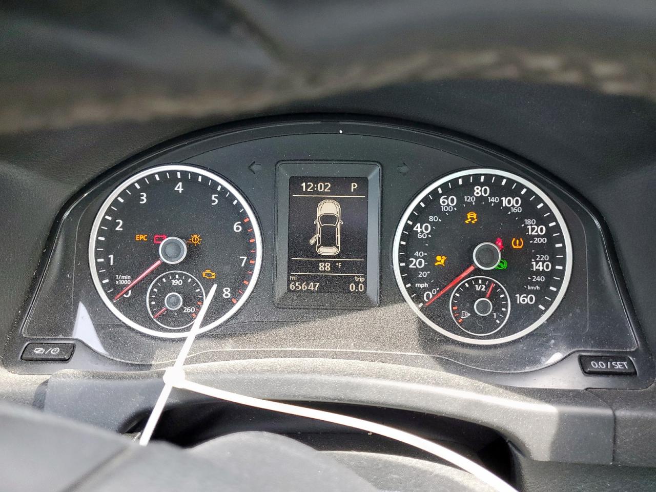 2015 Volkswagen Tiguan S VIN: WVGAV7AX2FW555902 Lot: 93837065