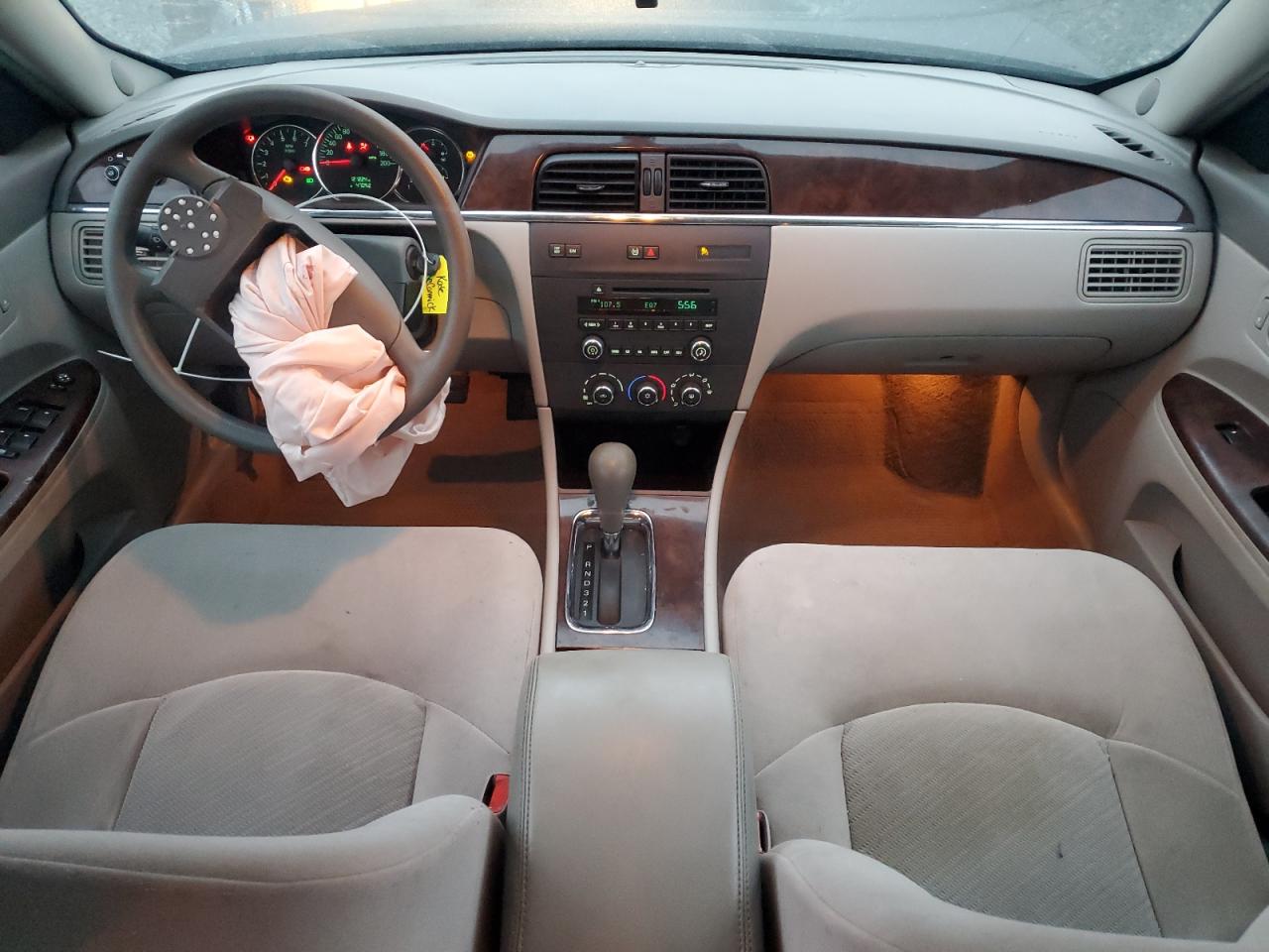 2008 Buick Allure Cx VIN: 2G4WF582381327855 Lot: 92897765