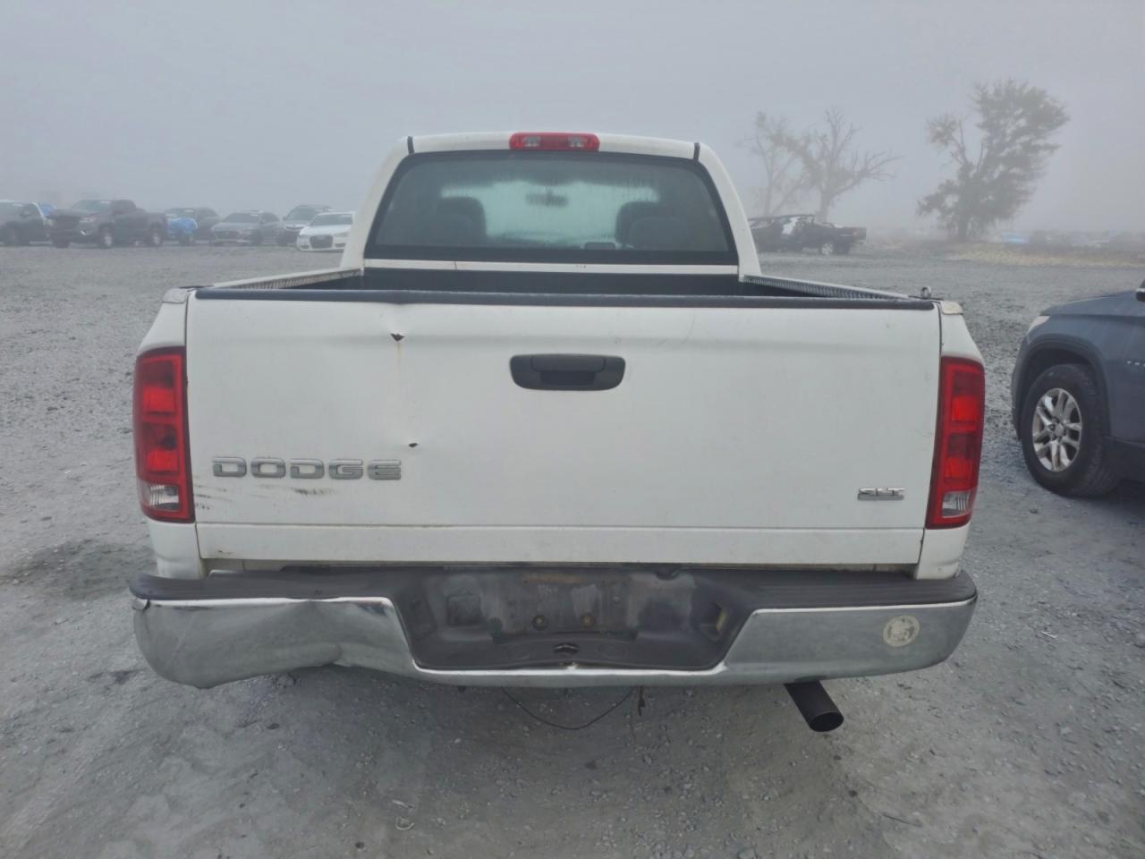 2004 Dodge Ram 1500 St VIN: 1D7HA18D04S581724 Lot: 93059645