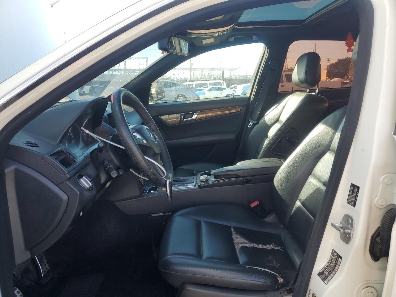 2009 Mercedes-Benz C 350 VIN: WDDGF56XX9R070974 Lot: 92749335