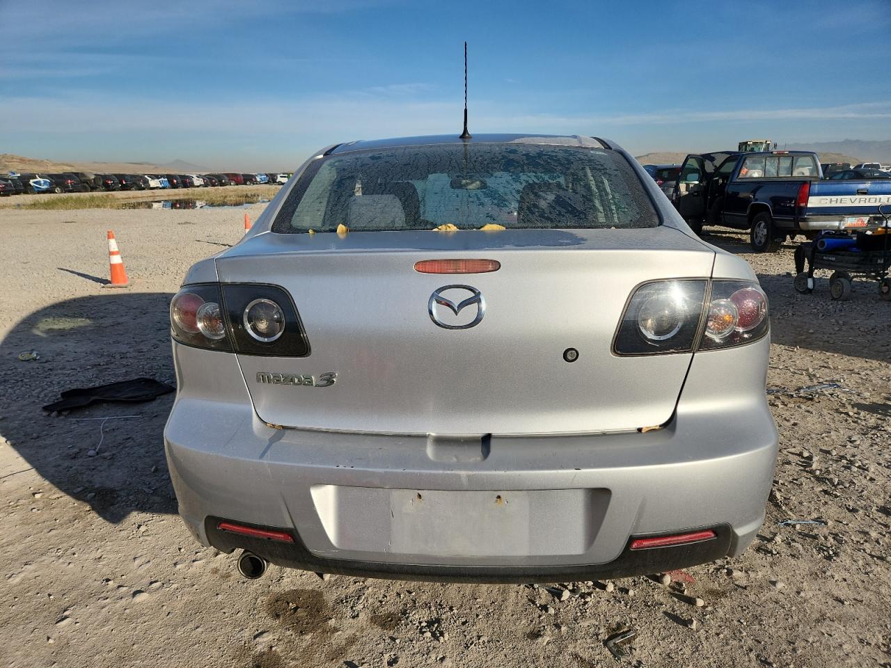 2007 Mazda 3 S VIN: JM1BK323771660925 Lot: 92485615