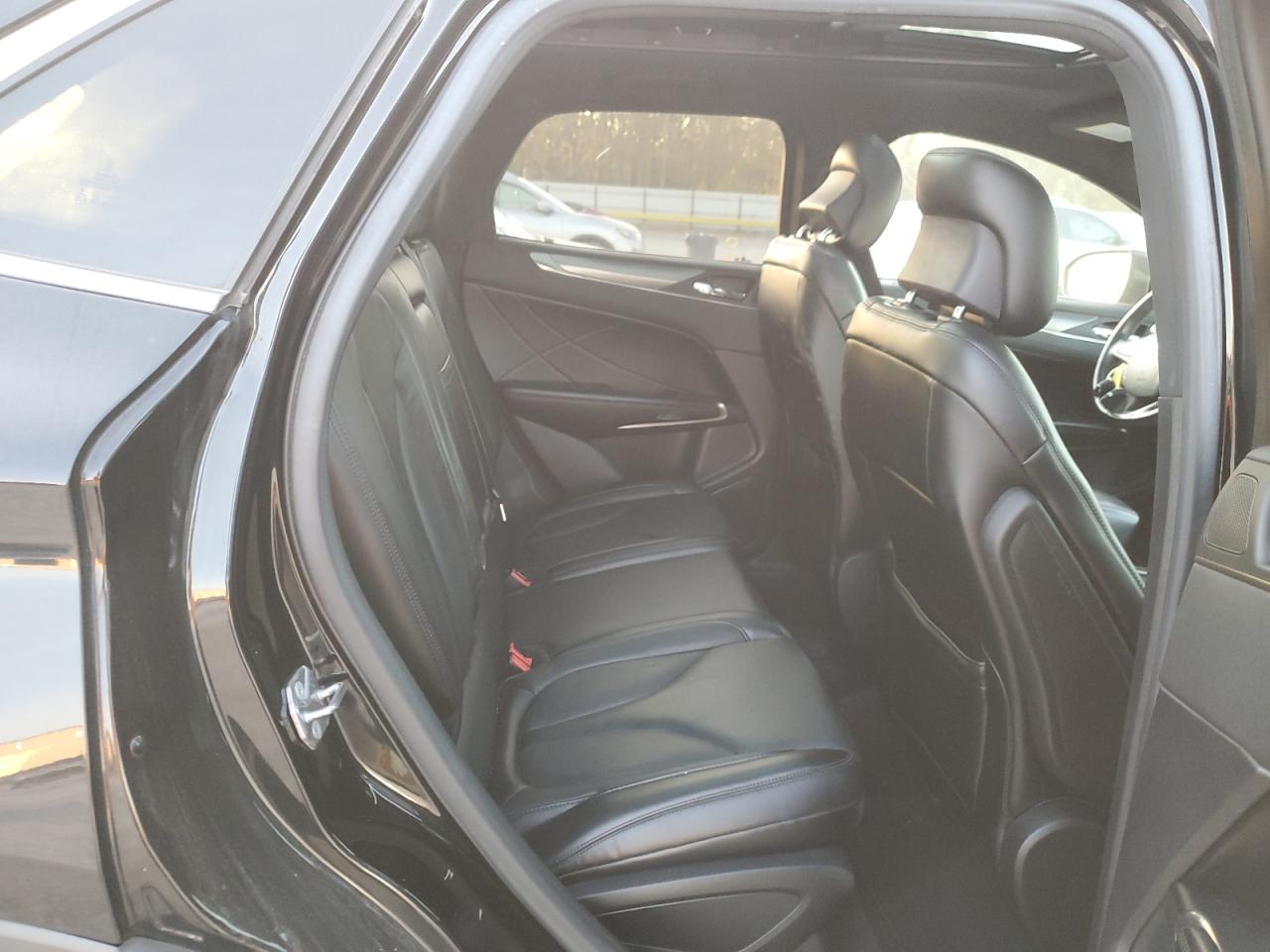 2017 Lincoln Mkc Select VIN: 5LMCJ2C90HUL33408 Lot: 92023935