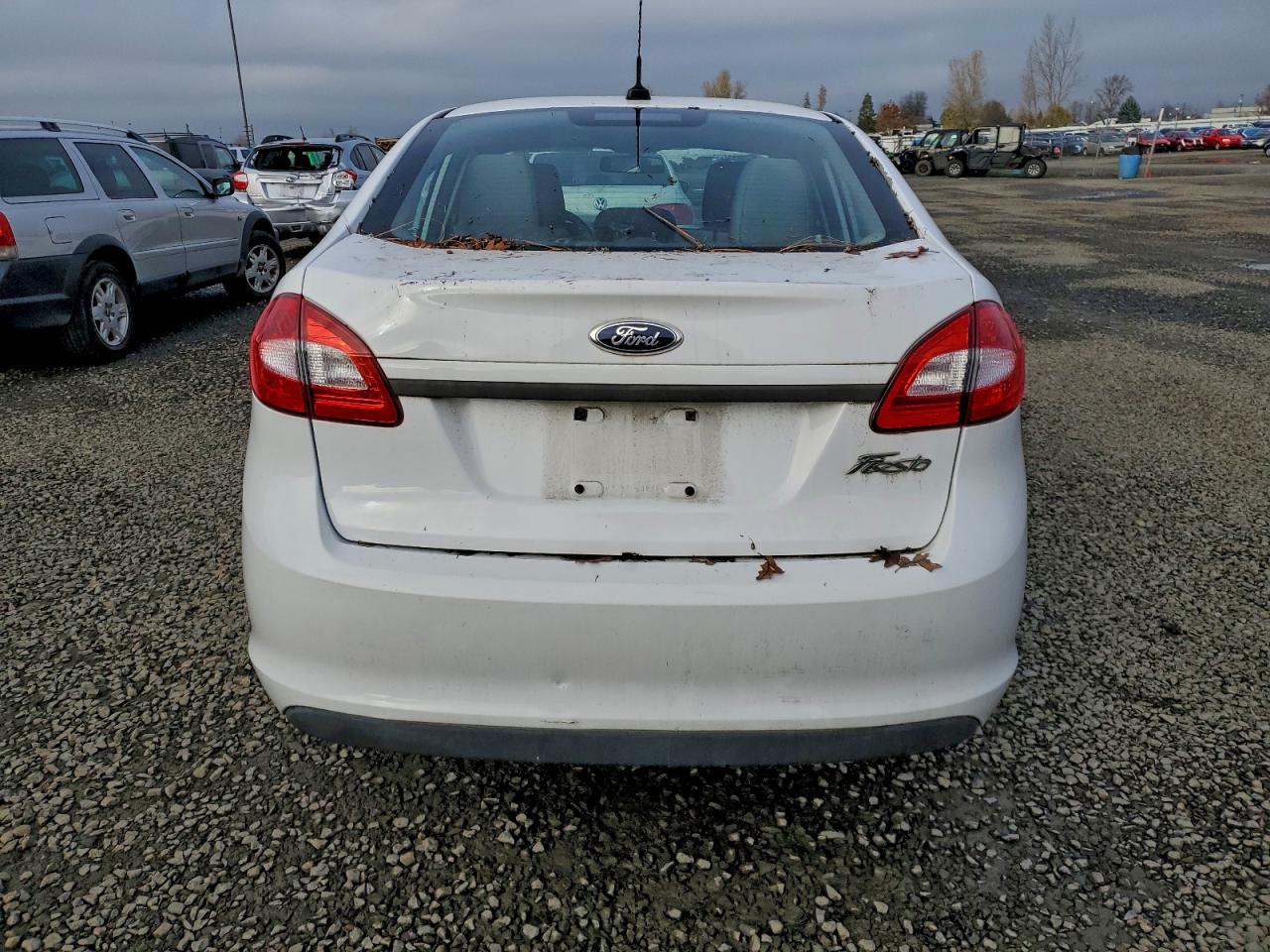 2013 Ford Fiesta S VIN: 3FADP4AJ6DM109437 Lot: 93684715