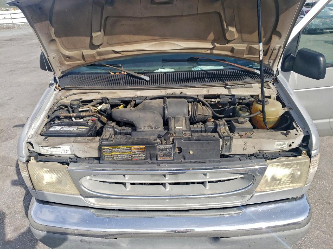 1989 Ford Econoline E350 Super Duty Wagon VIN: 1FBSS31S7XHB26702 Lot: 94426265