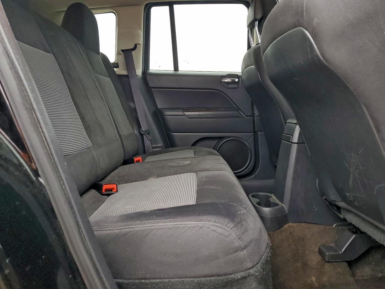 2016 Jeep Compass Sport VIN: 1C4NJDBB9GD733451 Lot: 94481145