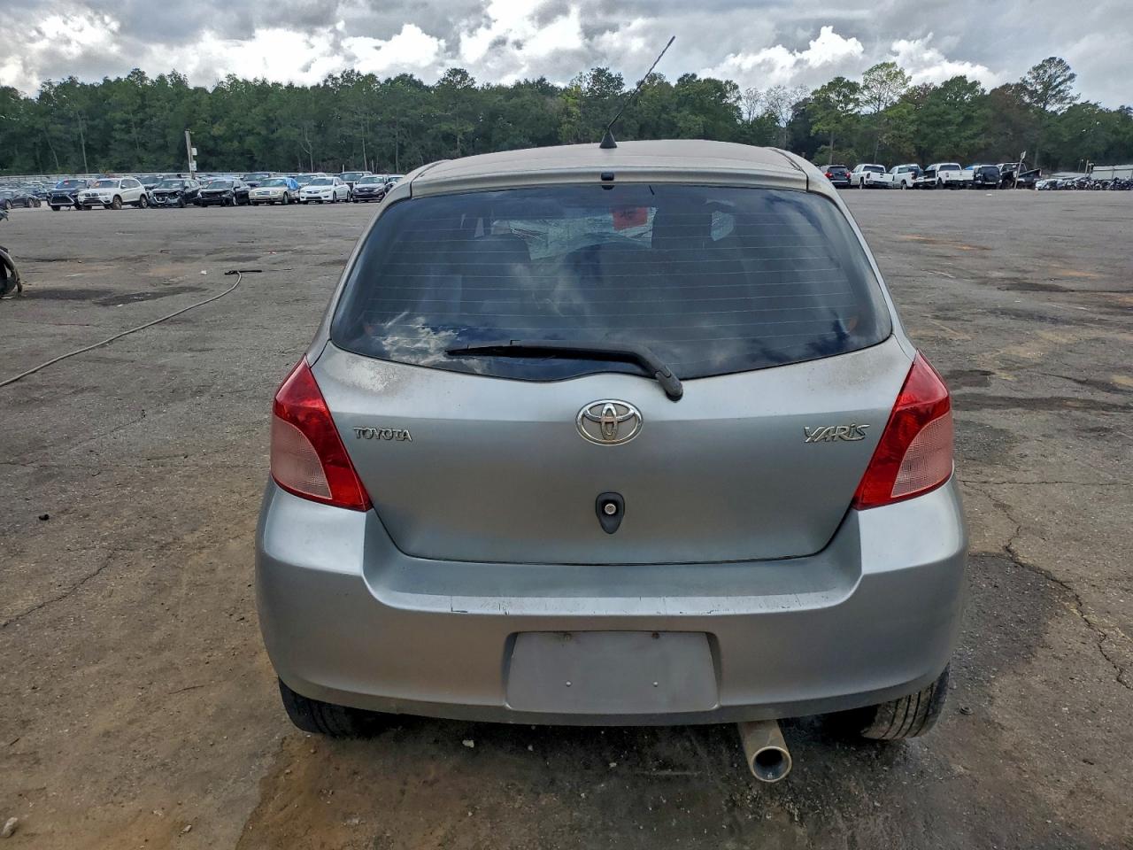 2007 Toyota Yaris VIN: JTDJT923375105149 Lot: 93874735