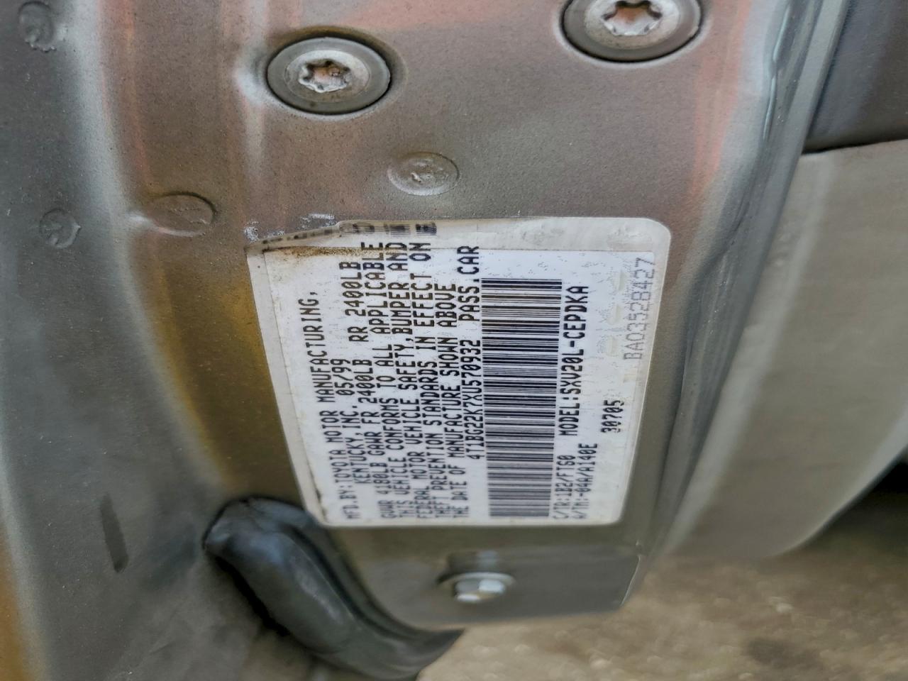 1999 Toyota Camry Ce VIN: 4T1BG22K7XU570932 Lot: 94229005