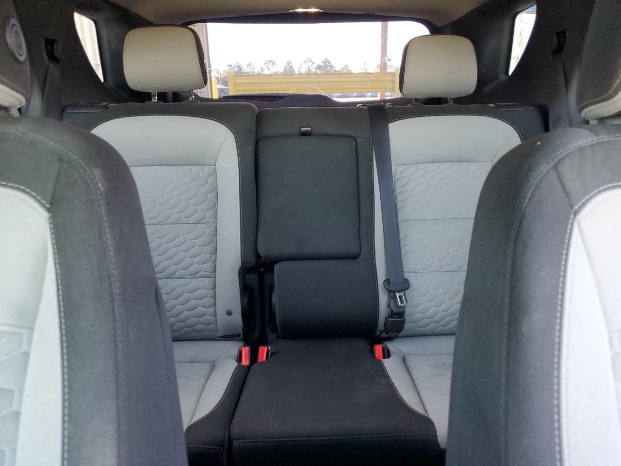 2020 Chevrolet Equinox Ls VIN: 3GNAXHEV0LS607443 Lot: 92426475