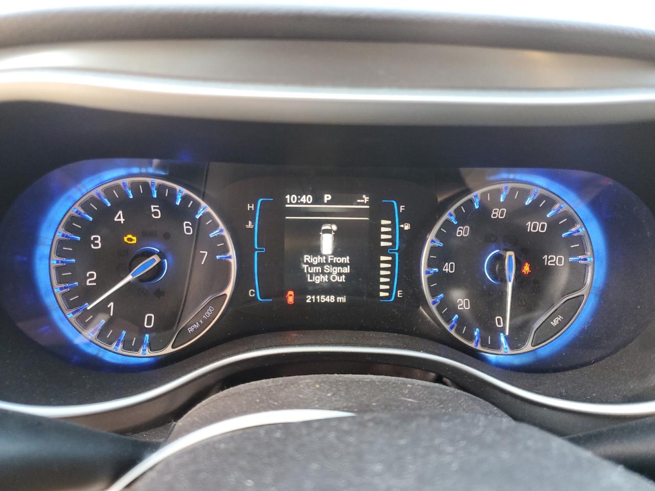 2017 Chrysler Pacifica Touring L VIN: 2C4RC1BG2HR675896 Lot: 92248845