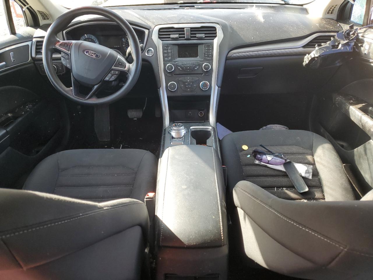 2017 Ford Fusion Se VIN: 3FA6P0H7XHR235806 Lot: 93678815