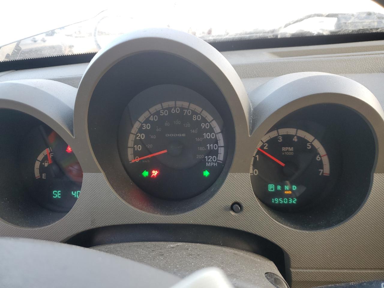 2008 Dodge Nitro Sxt VIN: 1D8GU28K78W187283 Lot: 92479645