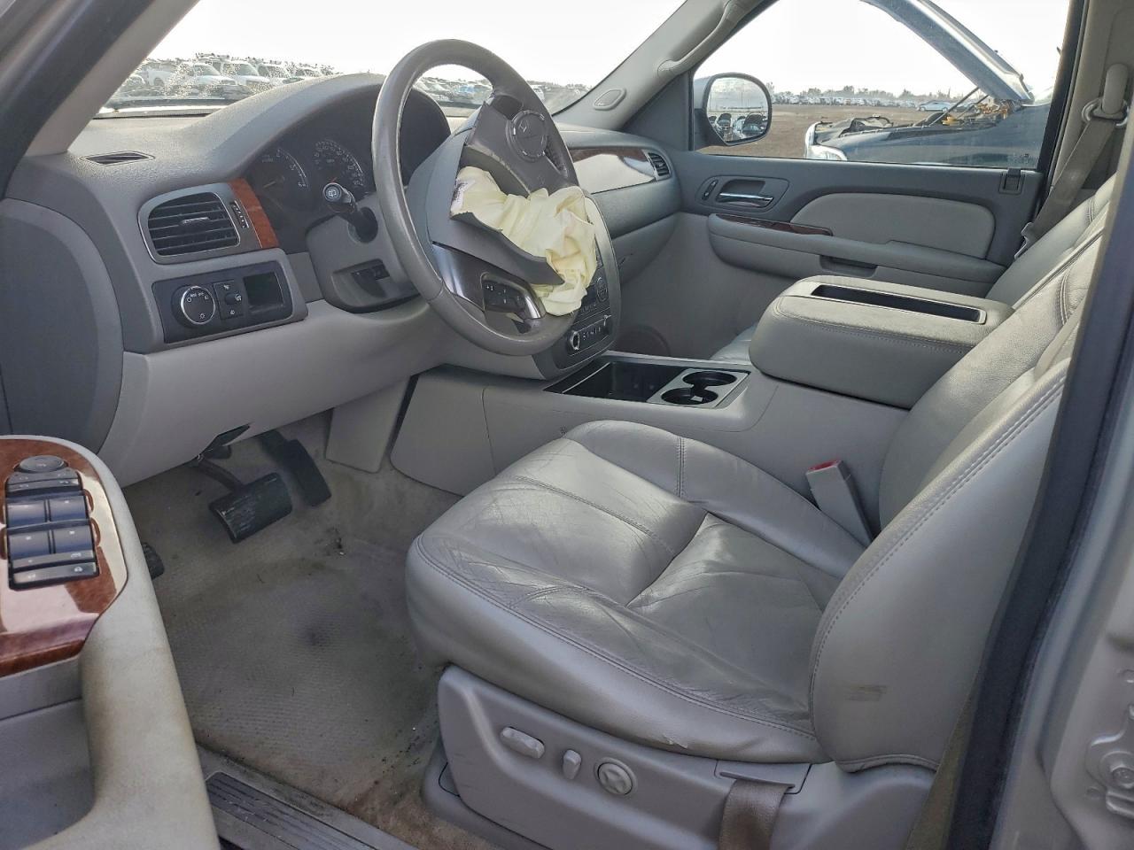 2007 GMC Yukon VIN: 1GKFC13JX7J100482 Lot: 93391425