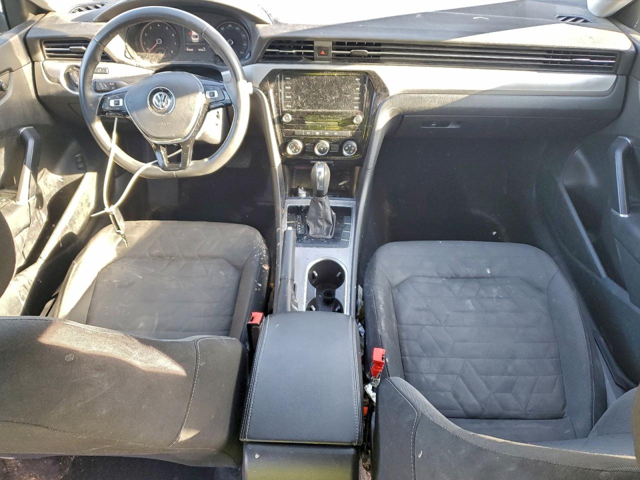 2021 Volkswagen Passat S VIN: 1VWAA7A31MC011318 Lot: 94104205