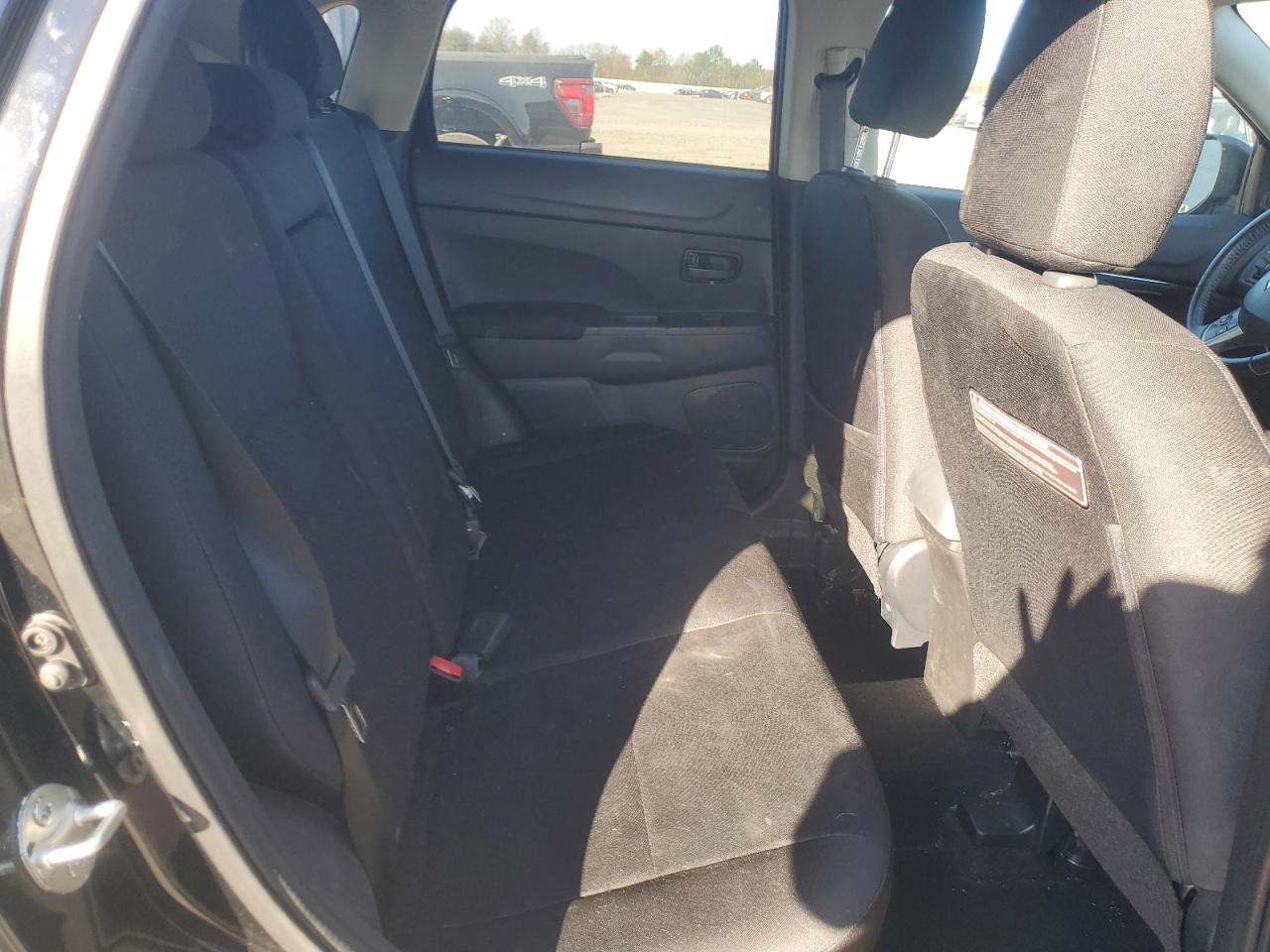 2015 Mitsubishi Outlander Sport Es VIN: 4A4AR3AU7FE018724 Lot: 92569085