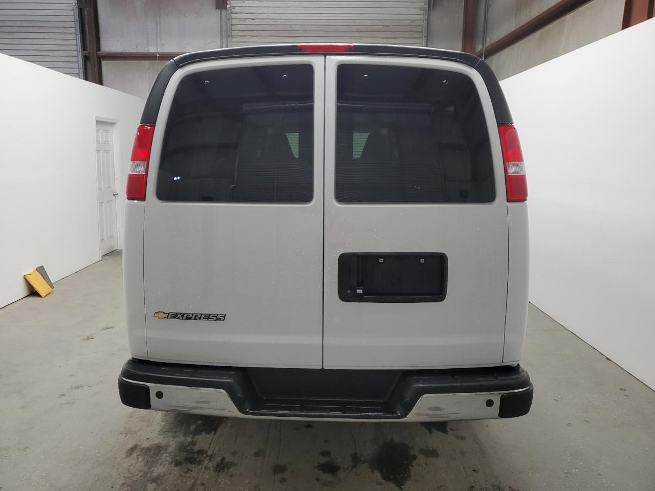 2025 Chevrolet Express G3500 Lt VIN: 1GAZGPFP6S1253491 Lot: 93640925