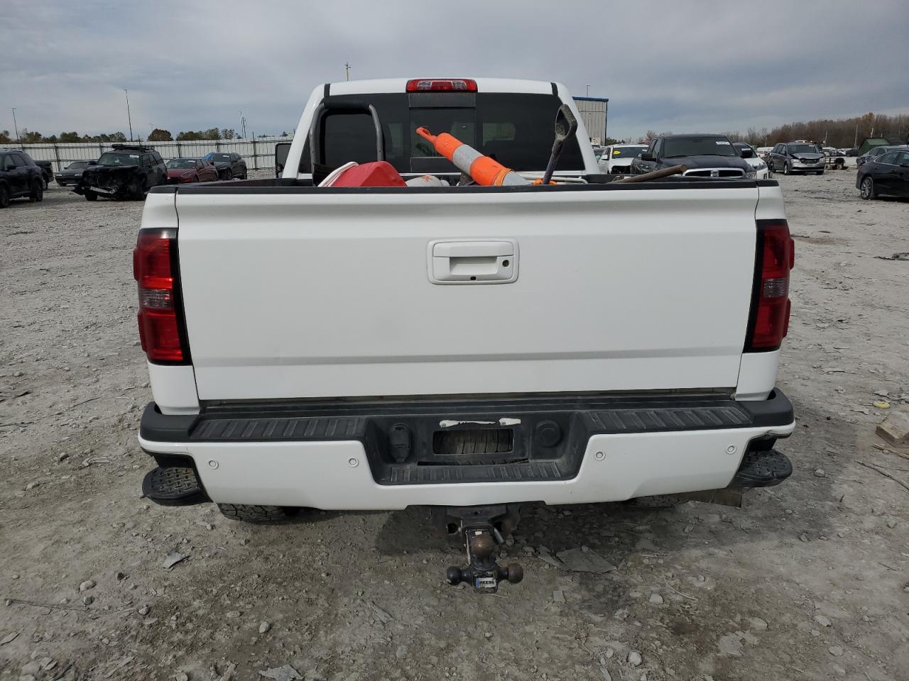 2015 GMC Sierra K2500 Denali VIN: 1GT120E80FF535266 Lot: 92426485