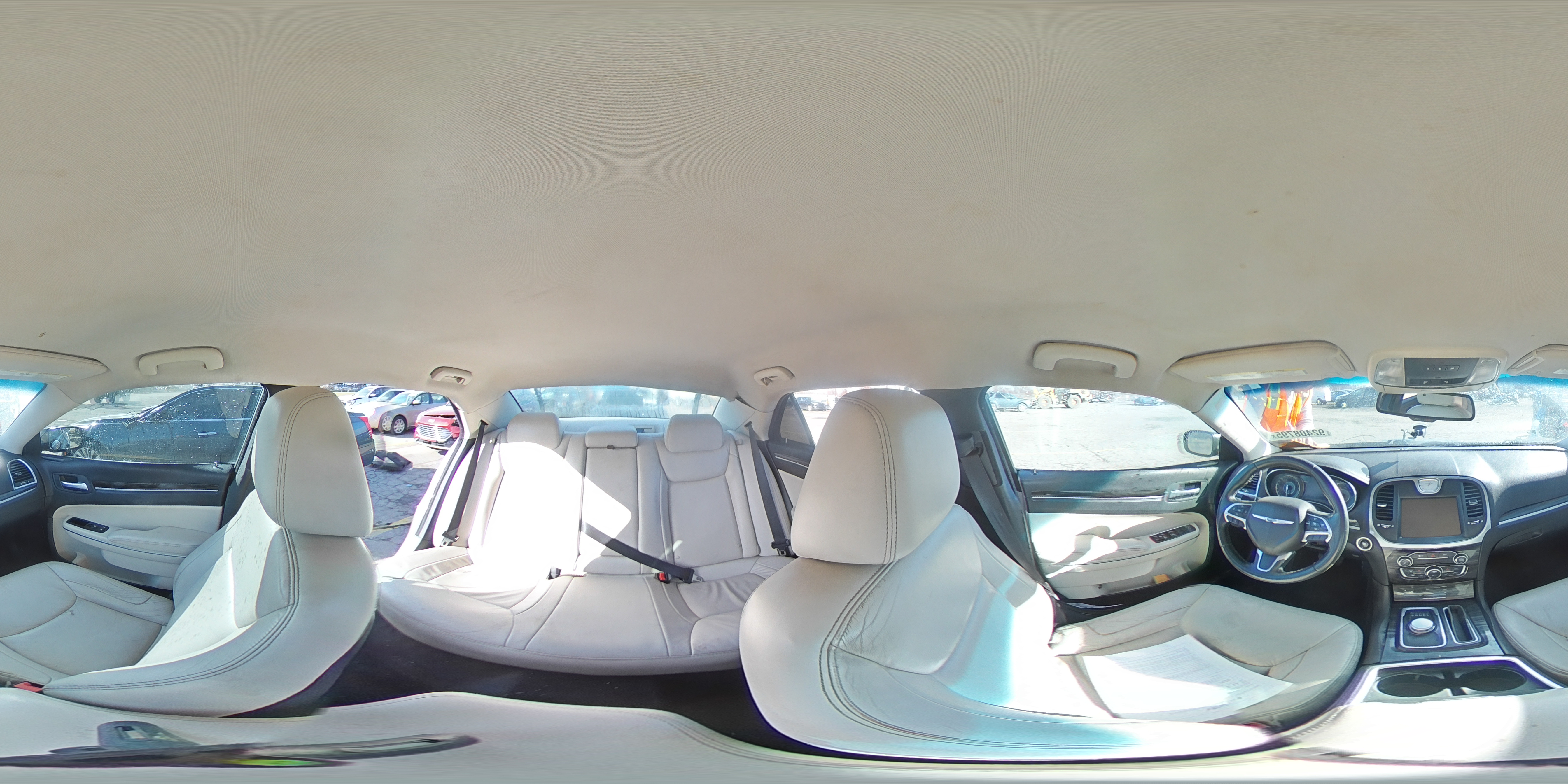 2015 Chrysler 300 Limited VIN: 2C3CCARG6FH736590 Lot: 92408795