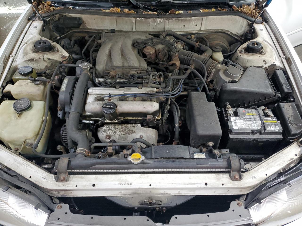 1992 Toyota Camry Le VIN: 4T1VK12E5NU041525 Lot: 92882865