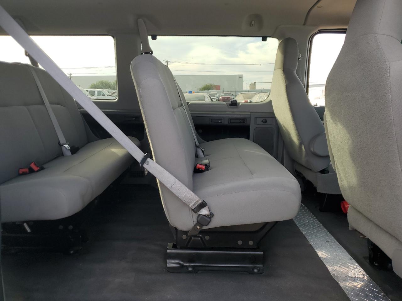 2013 Ford Econoline E350 Super Duty Wagon VIN: 1FBNE3BL8DDA61034 Lot: 91507725