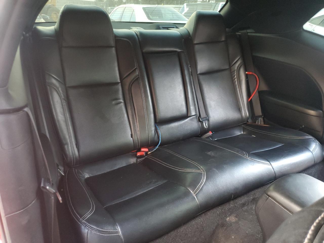 2015 Dodge Challenger Sxt VIN: 2C3CDZAT1FH713531 Lot: 92529455