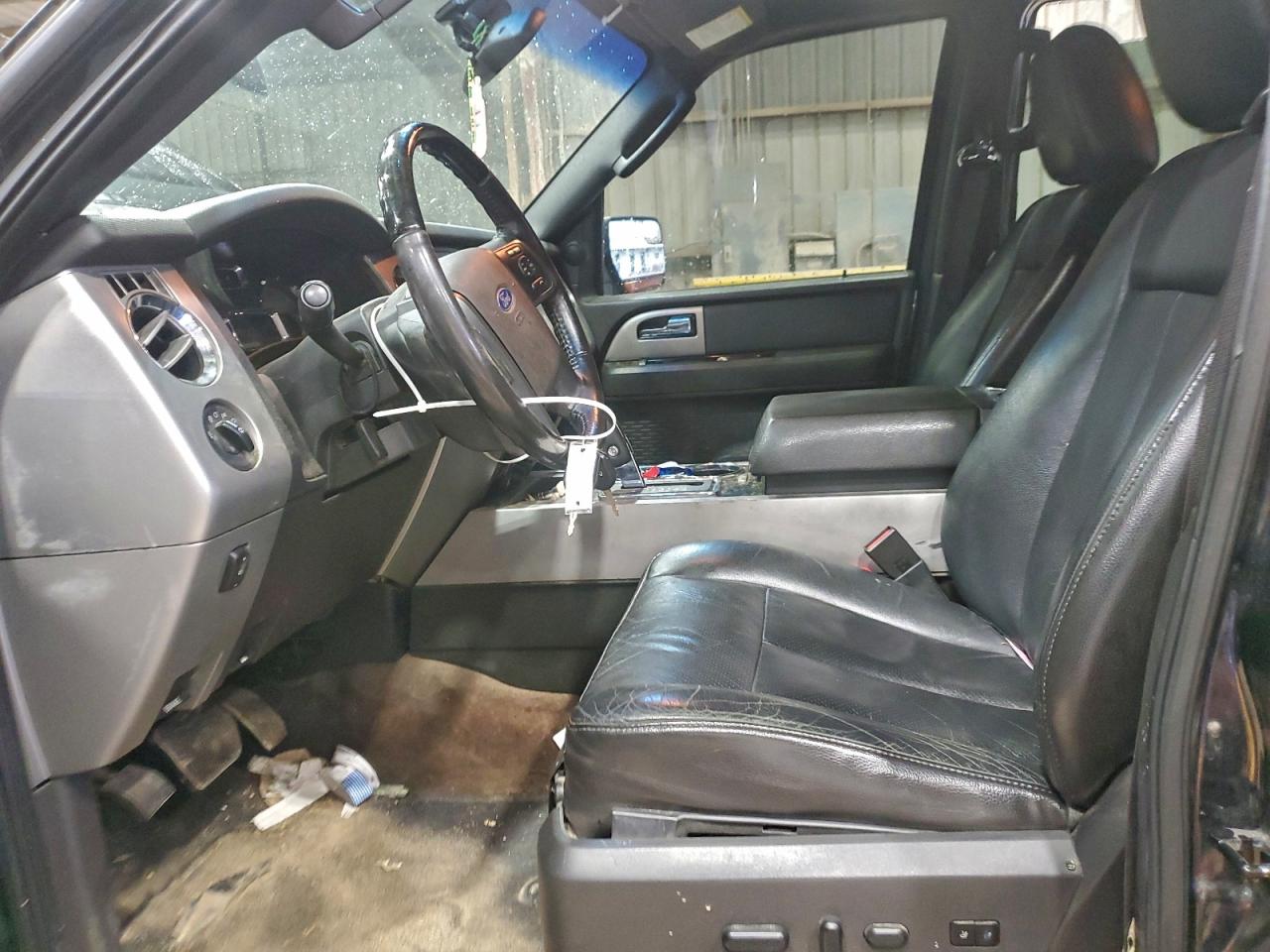 2013 Ford Expedition Limited VIN: 1FMJU1K53DEF39658 Lot: 94126385