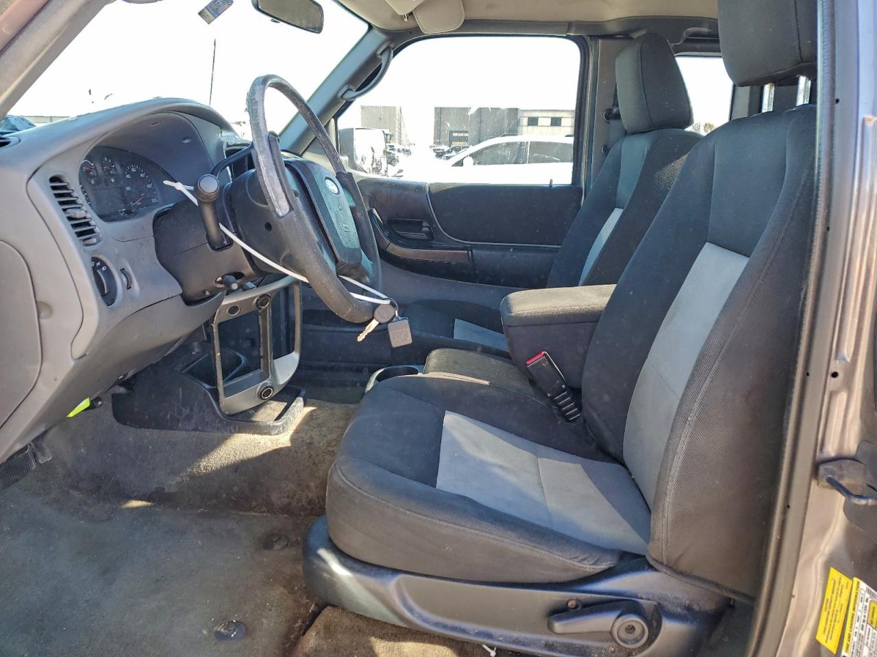 2011 Ford Ranger Super Cab VIN: 1FTLR4EE8BPA69172 Lot: 91787225