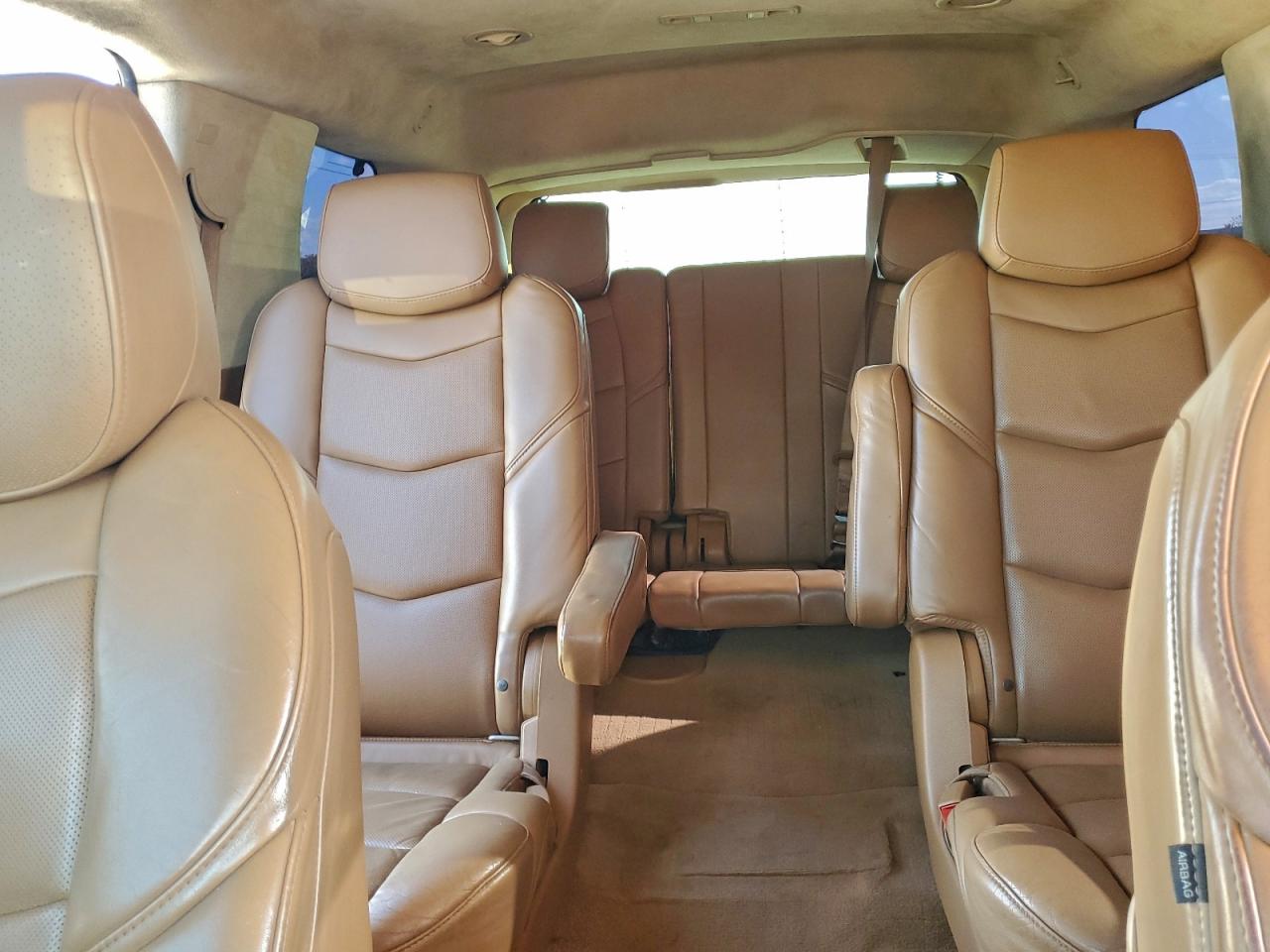 2016 Cadillac Escalade Platinum VIN: 1GYS4DKJ3GR474213 Lot: 92595985