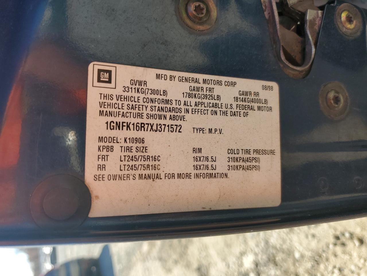 1999 Chevrolet Suburban K1500 VIN: 1GNFK16R7XJ371572 Lot: 92883985